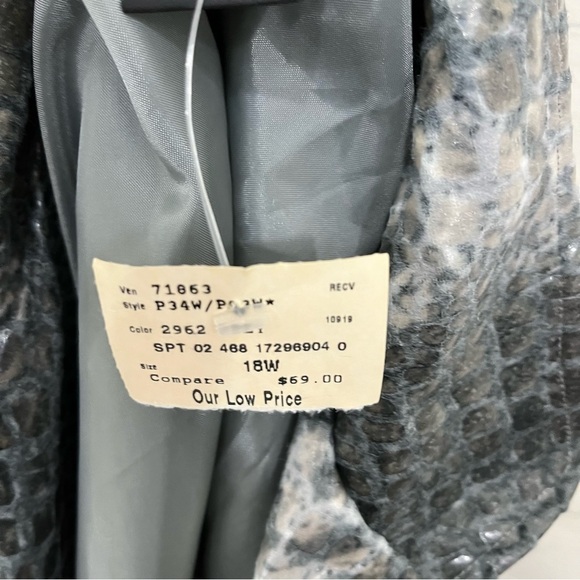 Selene Sport Gray Faux Reptile Zipper Lined Jacket - Picture 10 of 11